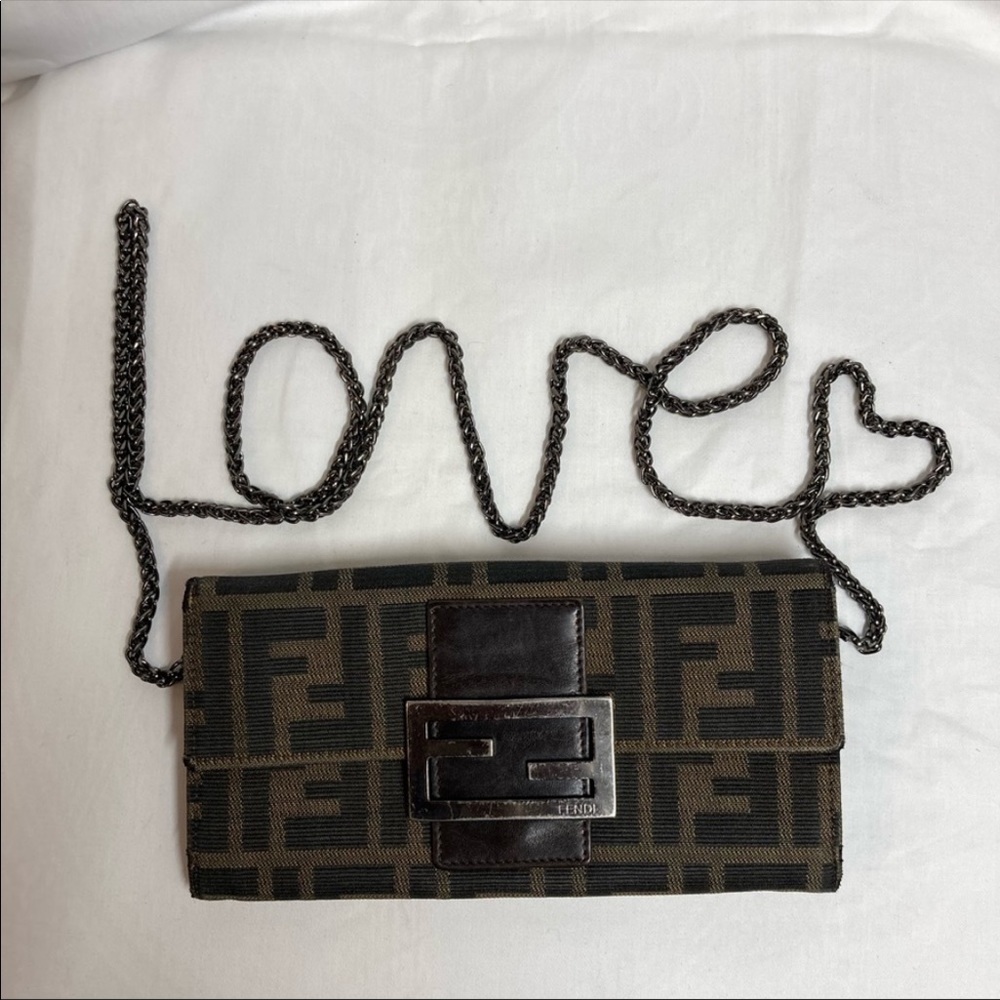 Authentic Vintage Fendi crossbody/ Wallet